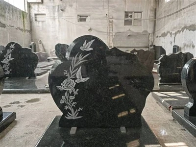 Hasan Yeşil Fransız Anıt Seti