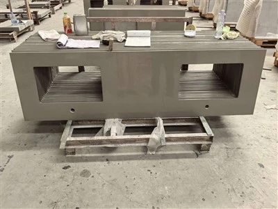 1. Çeyrek Ticari Konaklama Vanity Tops için Fabrika Kapasitesini Güvenceye Almak